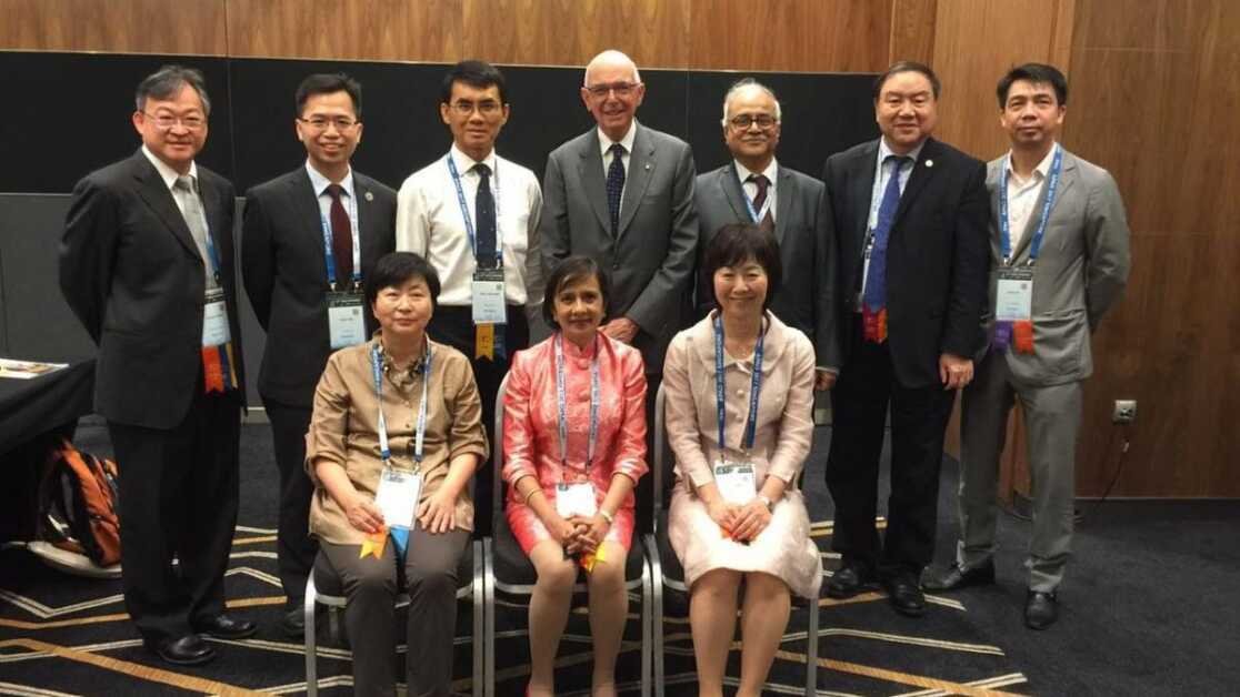 शंकर नेत्रालय प्रमुख को मलेशिया में पुरस्कार से सम्मानित किया गया