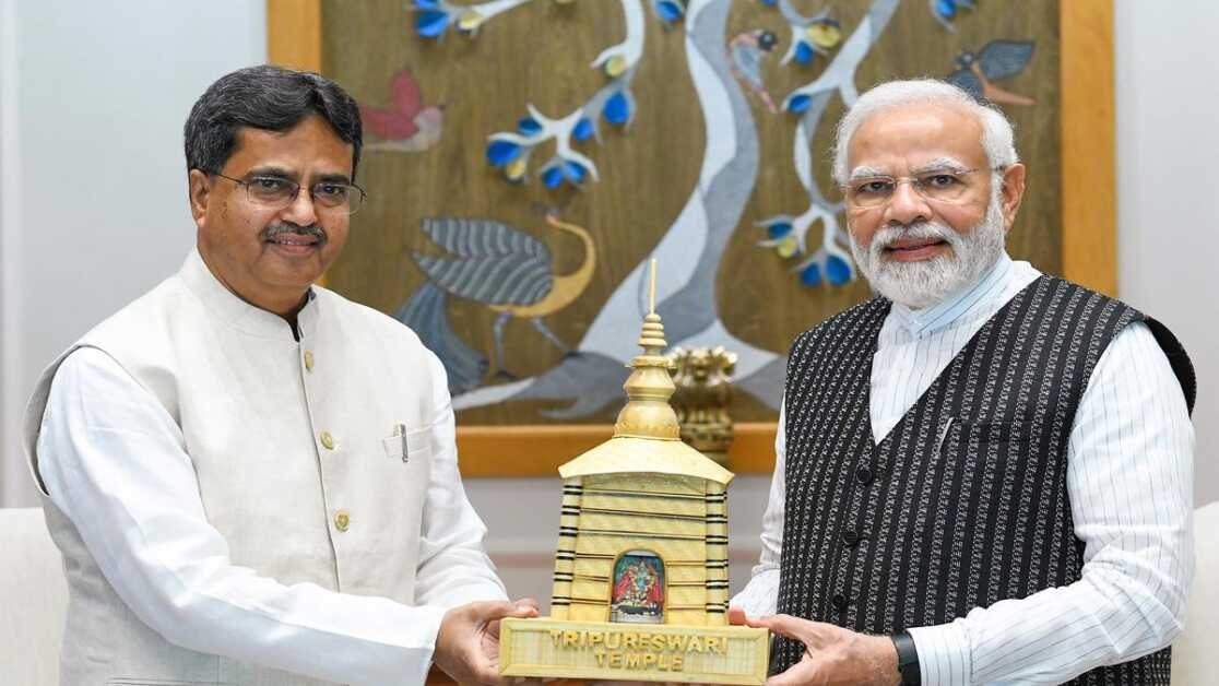 लोकनीति-सीएसडीएस पोस्टपोल स्टडी 2023 |  राज्य और केंद्र के प्रदर्शन से संतुष्टि कितनी मायने रखती है?