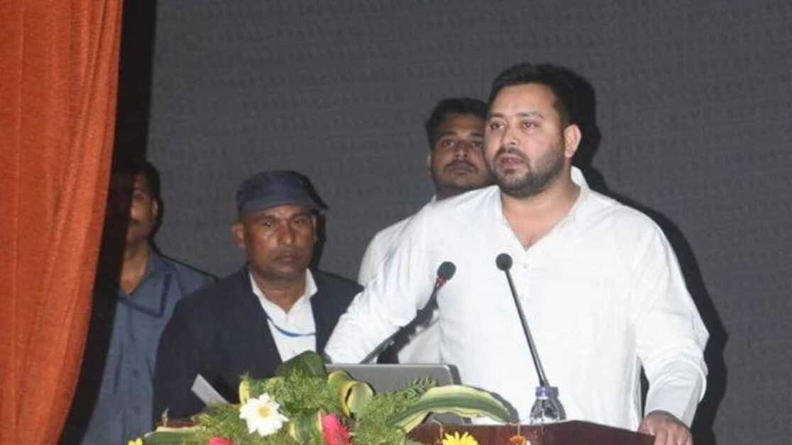 घर पर ऑफिस खोलना चाहिए': राबड़ी देवी से पूछताछ पर तेजस्वी यादव ने CBI को किया जवाब