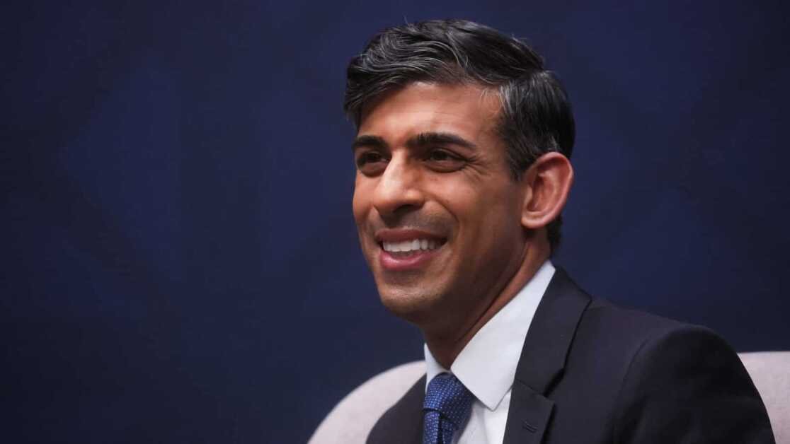 ब्रिटेन के प्रधानमंत्री सुनक को भरोसा है कि क्रेडिट सुइस के धराशायी होने के बावजूद ब्रिटेन की बैंकिंग प्रणाली सुरक्षित है