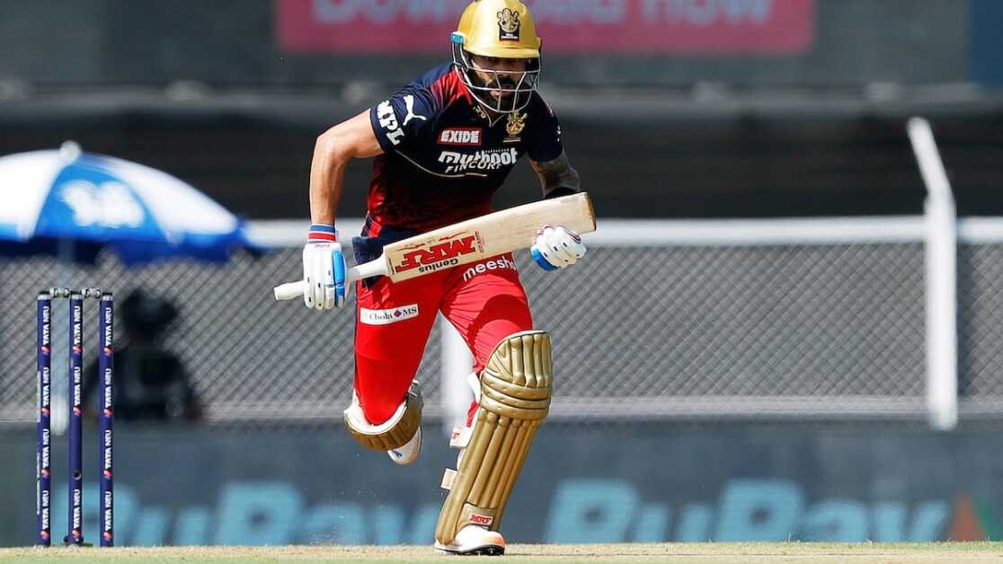 विराट कोहली "टांके के साथ खेले ...": पूर्व भारतीय स्टार ने पूर्व रॉयल चैलेंजर्स बैंगलोर कप्तान की वीर पारी को याद किया |  क्रिकेट खबर