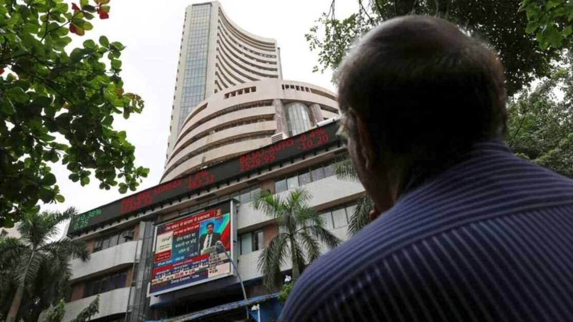 58,274 पर हरे निशान में खुला बाजार;  निफ्टी 17,154 पर