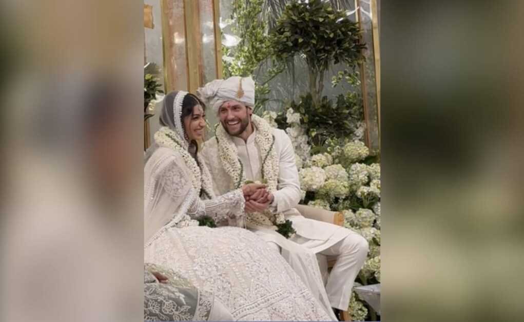 अलाना पांडे और इवोर मैक्रे की शादी के अंदर की तस्वीरें, चचेरी बहन अनन्या द्वारा साझा की गईं