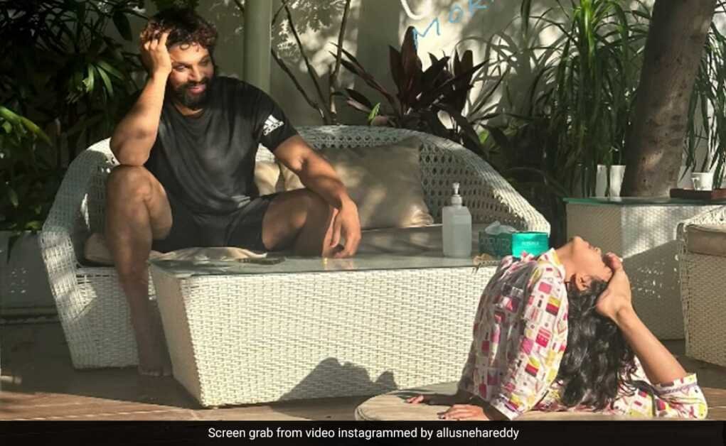 अल्लू अर्जुन अपनी बेटी अरहा को योगाभ्यास करते देख बेहद खुश हैं
