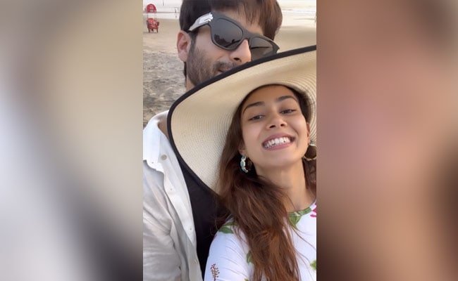 जब मीरा राजपूत और शाहिद कपूर डांस फ्लोर पर होते हैं तो जादू हो जाता है