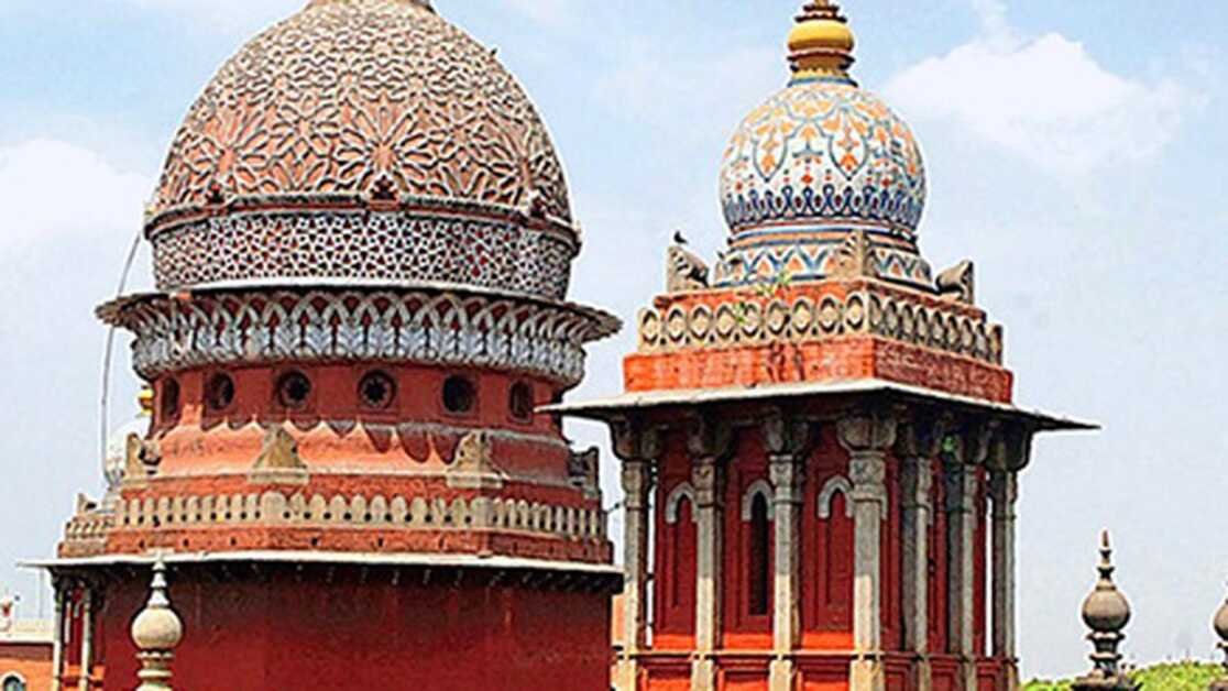 ज़ी ने महेंद्र सिंह धोनी द्वारा उठाए गए 17 सवालों के जवाब देने के कोर्ट के आदेश के खिलाफ अपील की है