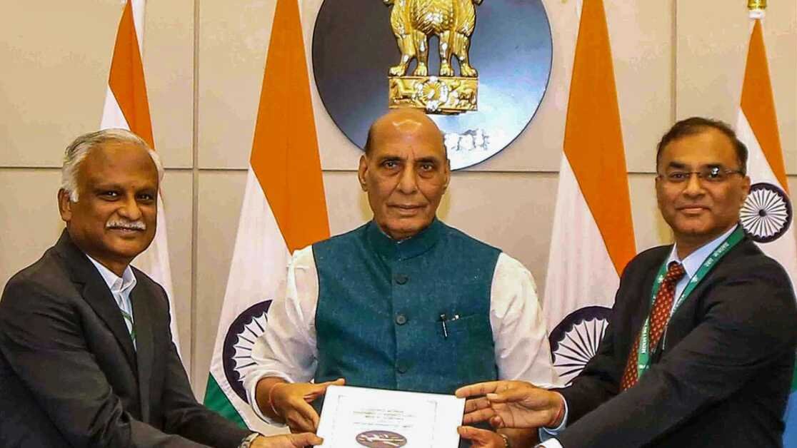 रक्षा मंत्रालय ने 70 बुनियादी ट्रेनर विमान खरीदने के लिए एचएएल के साथ ₹6,800 करोड़ का अनुबंध किया