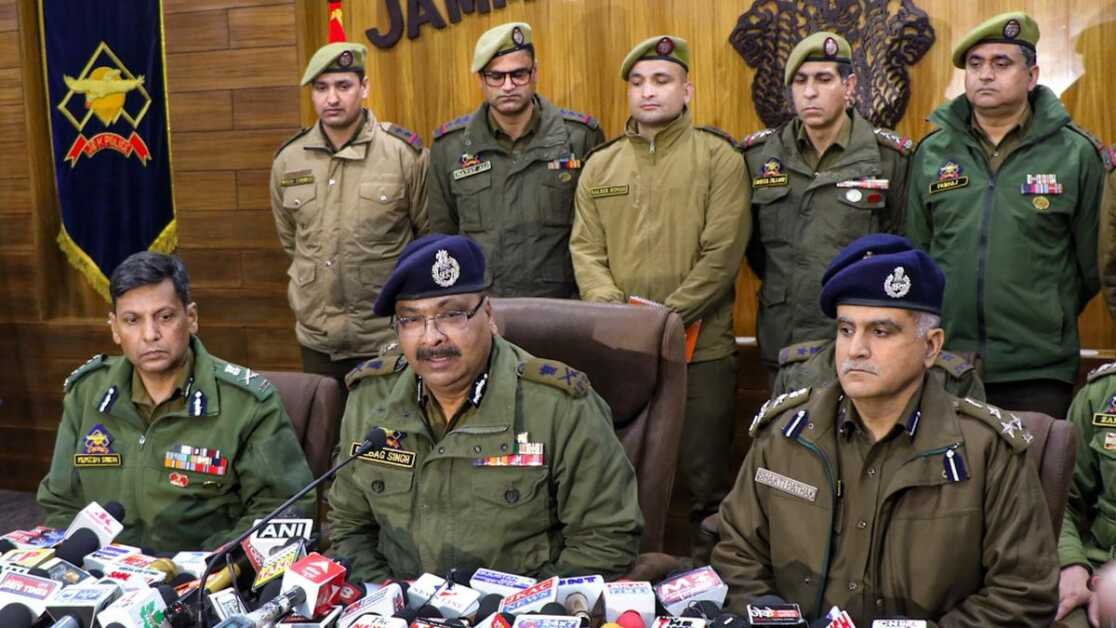 लाइन पार करने वाली किसी भी राजनीतिक, अराजनीतिक इकाई को जम्मू-कश्मीर में कार्रवाई का सामना करना पड़ेगा: डीजीपी