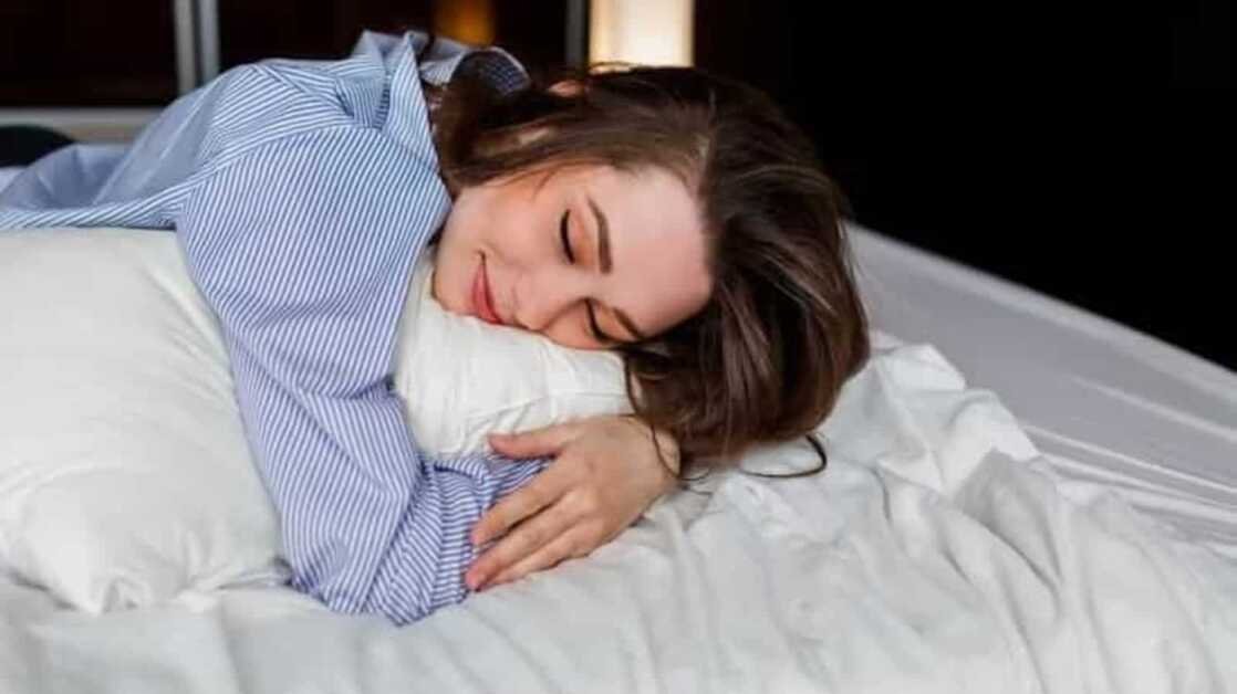 हर राशि को एक आदत से छुटकारा पाना चाहिए