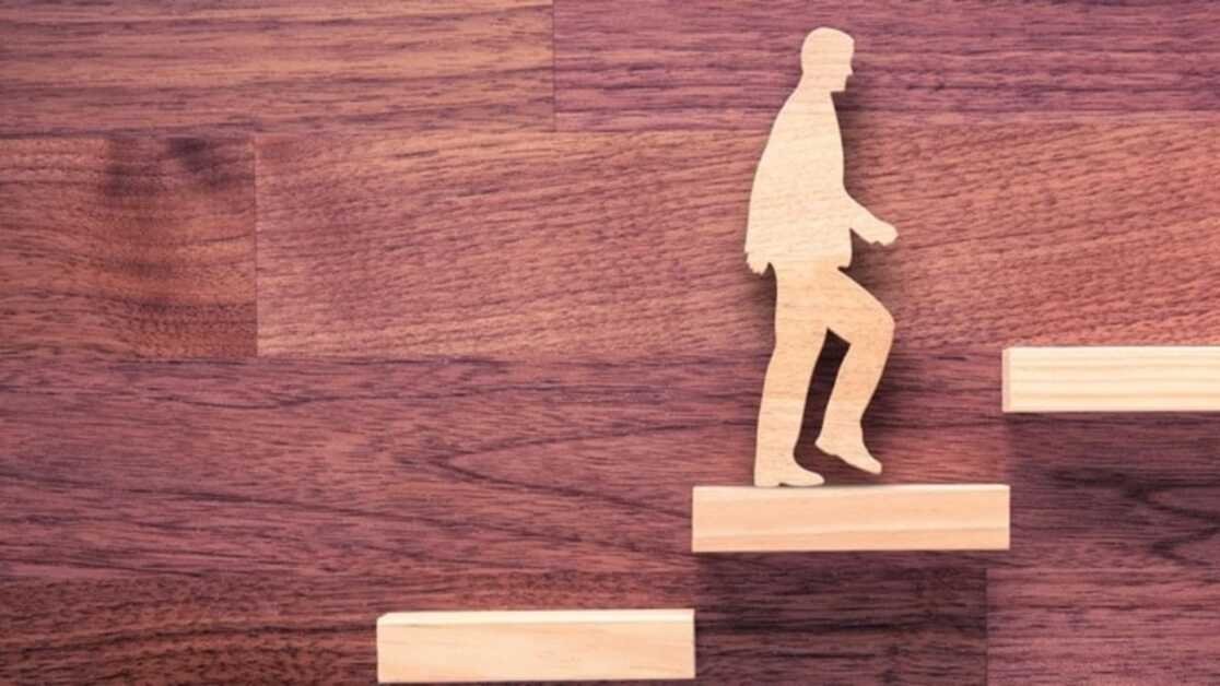 करियर राशिफल आज, 11 अप्रैल, 23: अपनी प्रवृत्ति पर भरोसा रखें