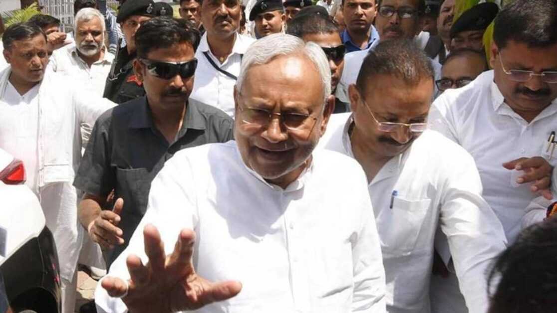 अतीक अहमद की हत्या पर नीतीश कुमार ने यूपी पर कसा तंज;  बीजेपी ने किया पलटवार