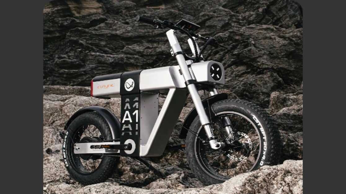 ASYNC A1 इलेक्ट्रिक बाइक सिंगल चार्ज में चलती है 93 किलोमीटर! इस कीमत में हुई लॉन्च