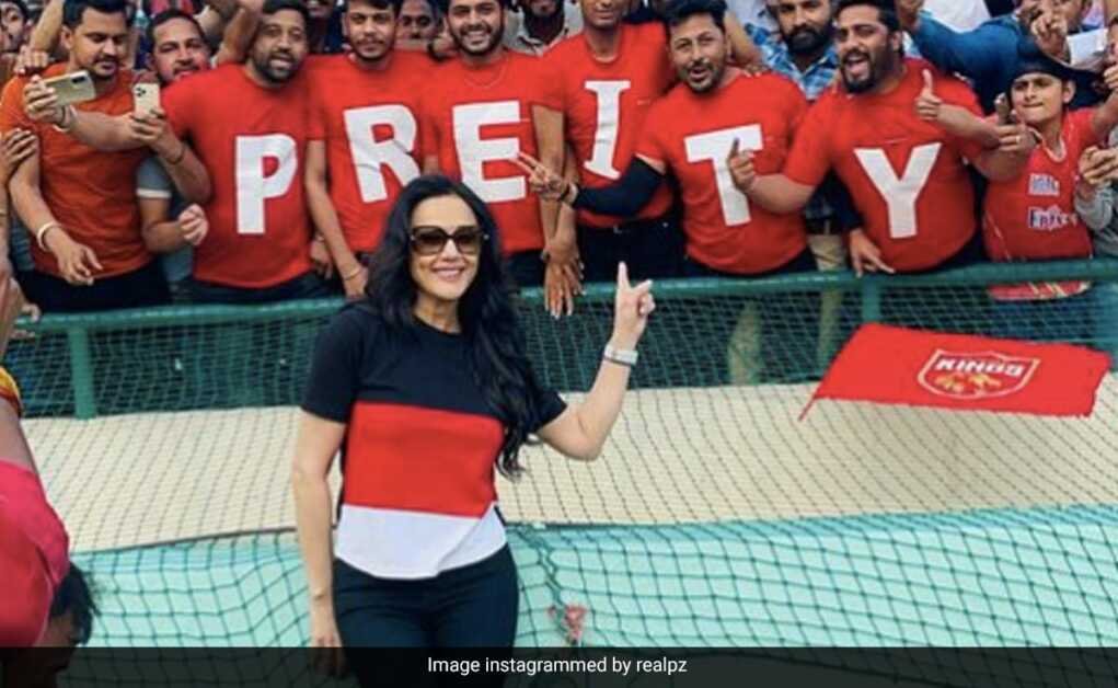 IPL 2023: केकेआर के खिलाफ अपनी टीम पंजाब किंग्स की जीत के लिए प्रीति जिंटा ने ऐसे किया चीयर