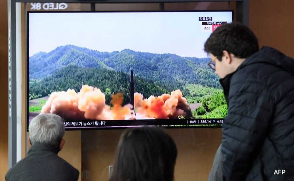 उत्तर कोरिया ने संभवत: 'नए प्रकार' का बैलिस्टिक मिसाइल दागा: सियोल