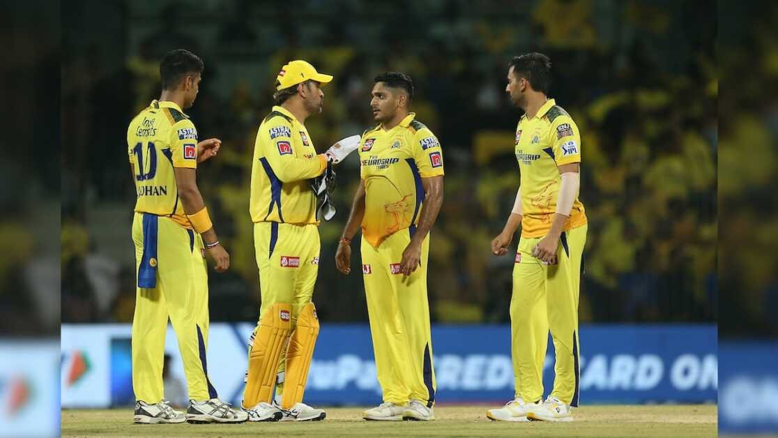 एमएस धोनी ने नो-बॉल मुद्दे पर तुषार देशपांडे का सामना किया, एलएसजी पर सीएसके की जीत के बाद टिप्स दिए।  देखो |  क्रिकेट खबर