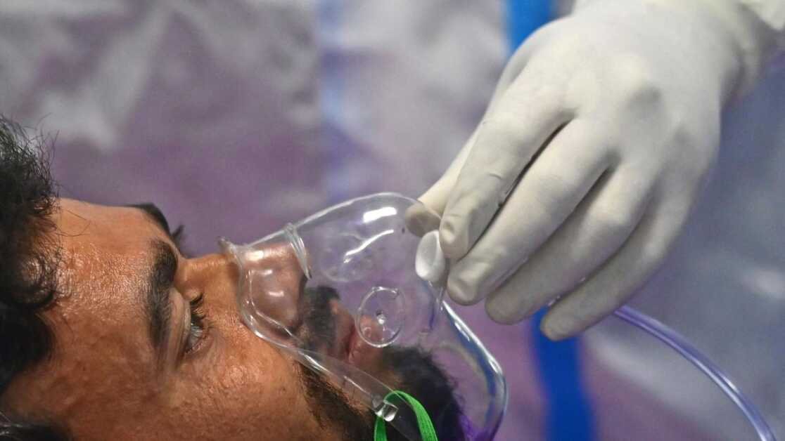 भारत में कोविड-19 स्थानिक चरण में प्रवेश कर रहा है, 10-12 दिनों के बाद मामलों में कमी आने की संभावना है