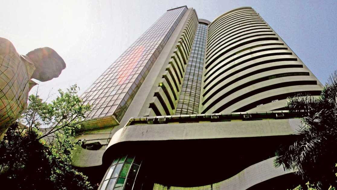 सेंसेक्स 59,000 से अधिक, निफ्टी 17,400 पर बंद हुआ