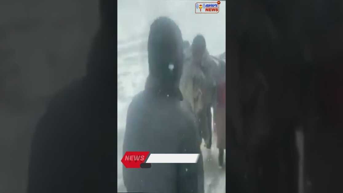 जम्मू-कश्मीर भारतीय सेना ने कुपवाड़ा ज़िले में बर्फ से ढके बड़खेत गांव से एक गर्भवती महिला को बचाया।