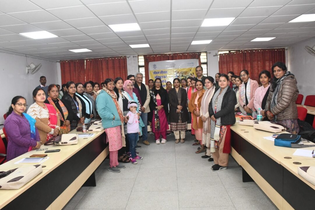 महिला एवं बाल विकास की ओर से हुआ शिक्षक-शिक्षिकाओं का विशेष प्रशिक्षण